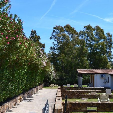 Residence S'Oggiastrone Tanaunella Exterior foto